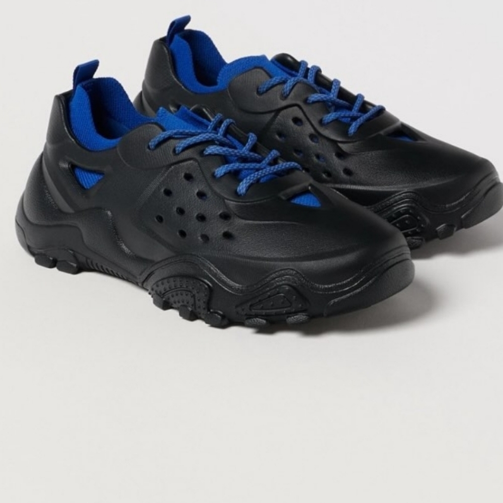 Zara Casual ATHLETIC SOCK-STYLE SNEAKERS black & blue US 5 EUR 37